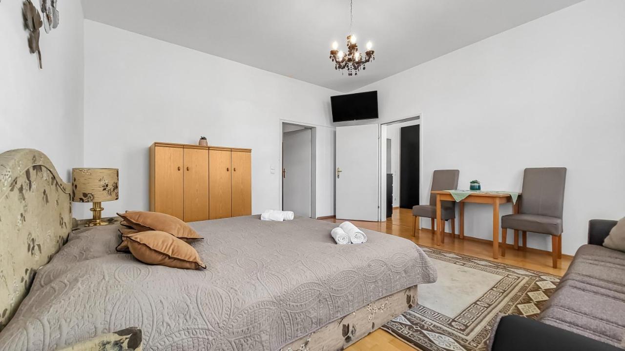 Apartment Cityapt Adalbert Stifter *